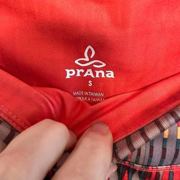 Prana women’s Capri leggings. Size small. - Picture 4 of 5